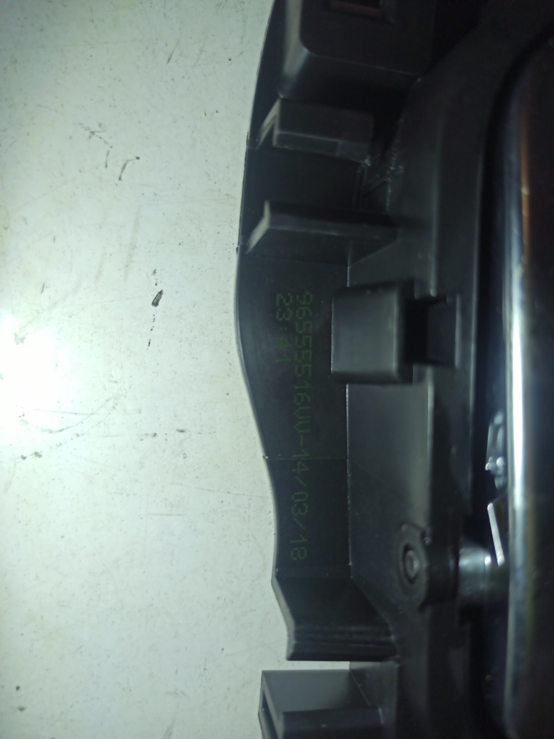 Puxador interior de porta frente direita PEUGEOT 208 I (CA_, CC_) | 12 - 
