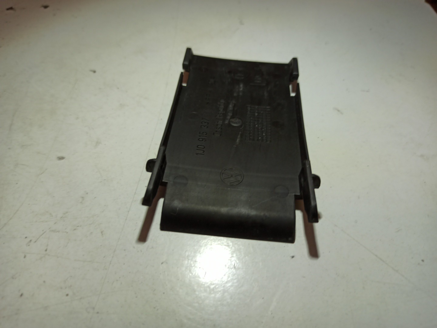 Tampa de bateria AUDI A3 (8L1) | 96 - 06 Imagem-4