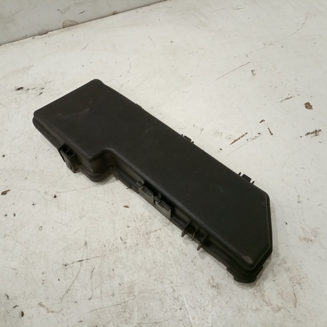 Tampa de caixa de fusiveis VOLVO S80 I (184) | 98 - 08 Imagem-1