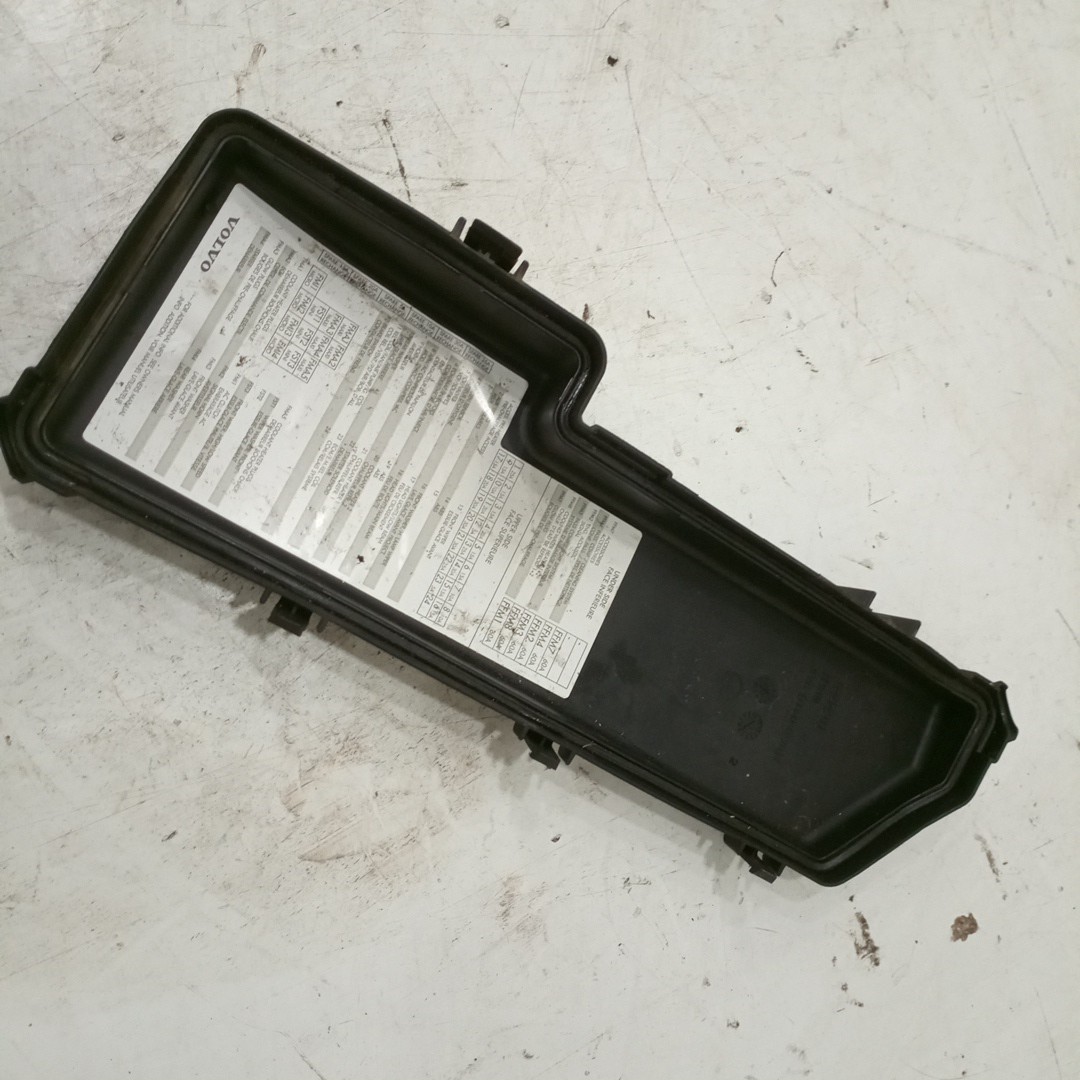 Tampa de caixa de fusiveis VOLVO S80 I (184) | 98 - 08 Imagem-2