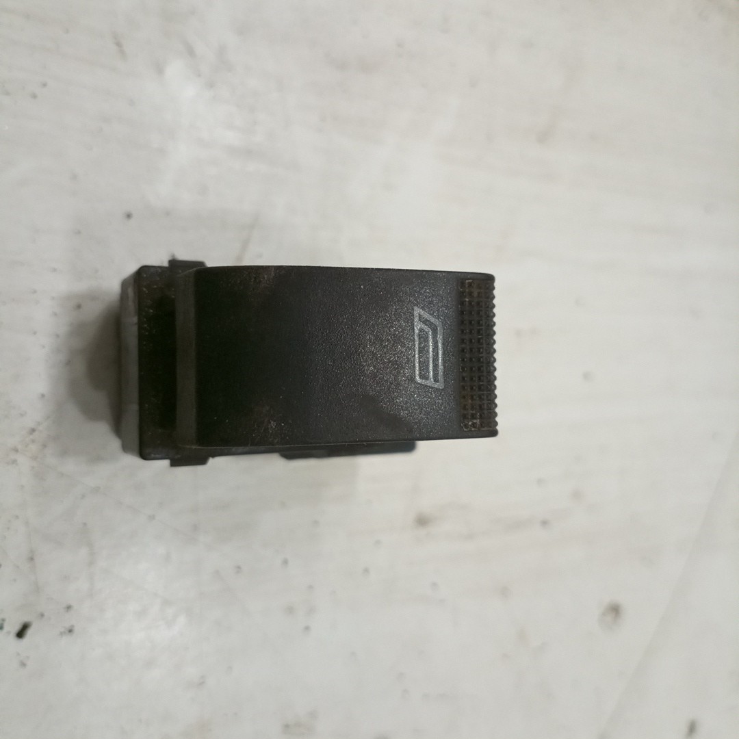 Comutador de vidro frente direito AUDI A3 (8L1) | 96 - 06
