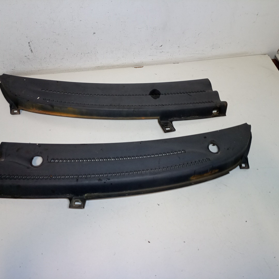 Grelha de torpedo OPEL CORSA B (S93) | 93 - 02 Imagem-3