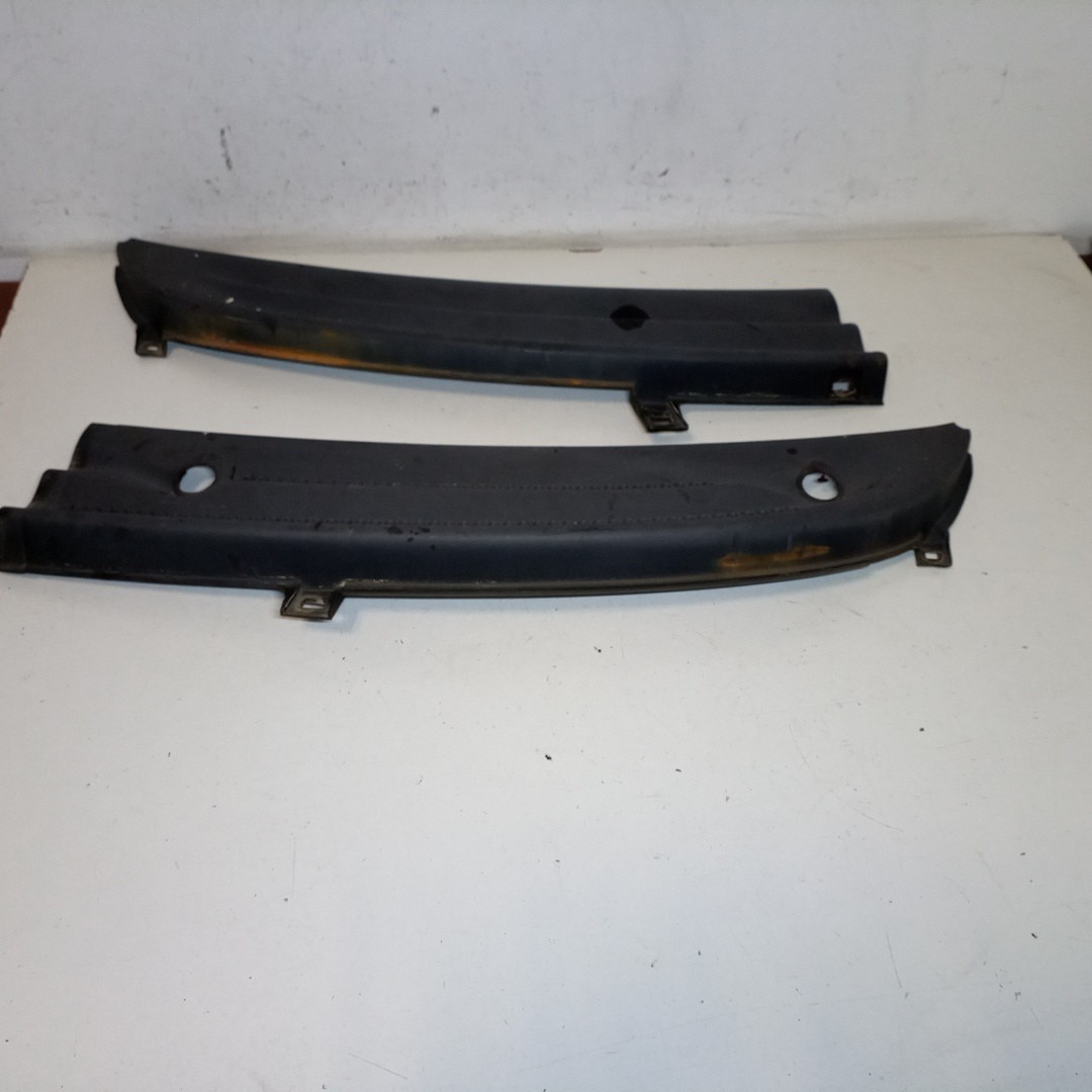 Grelha de torpedo OPEL CORSA B (S93) | 93 - 02 Imagem-4