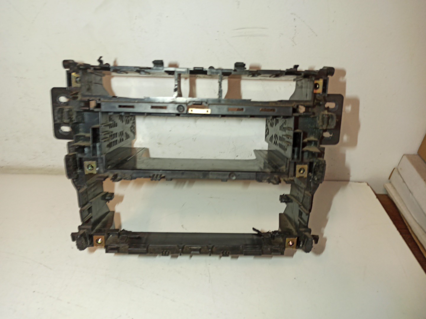 Moldura de consola central AUDI A4 (8D2, B5) | 94 - 01 Imagem-2