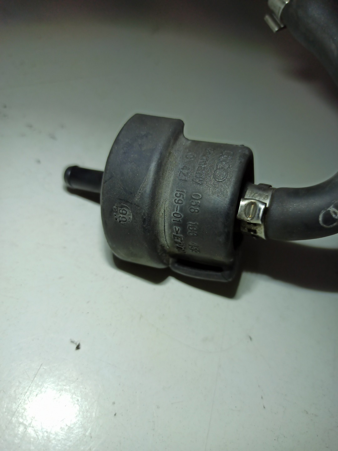 Filtro de carbono AUDI A4 (8D2, B5) | 94 - 01 Imagem-1