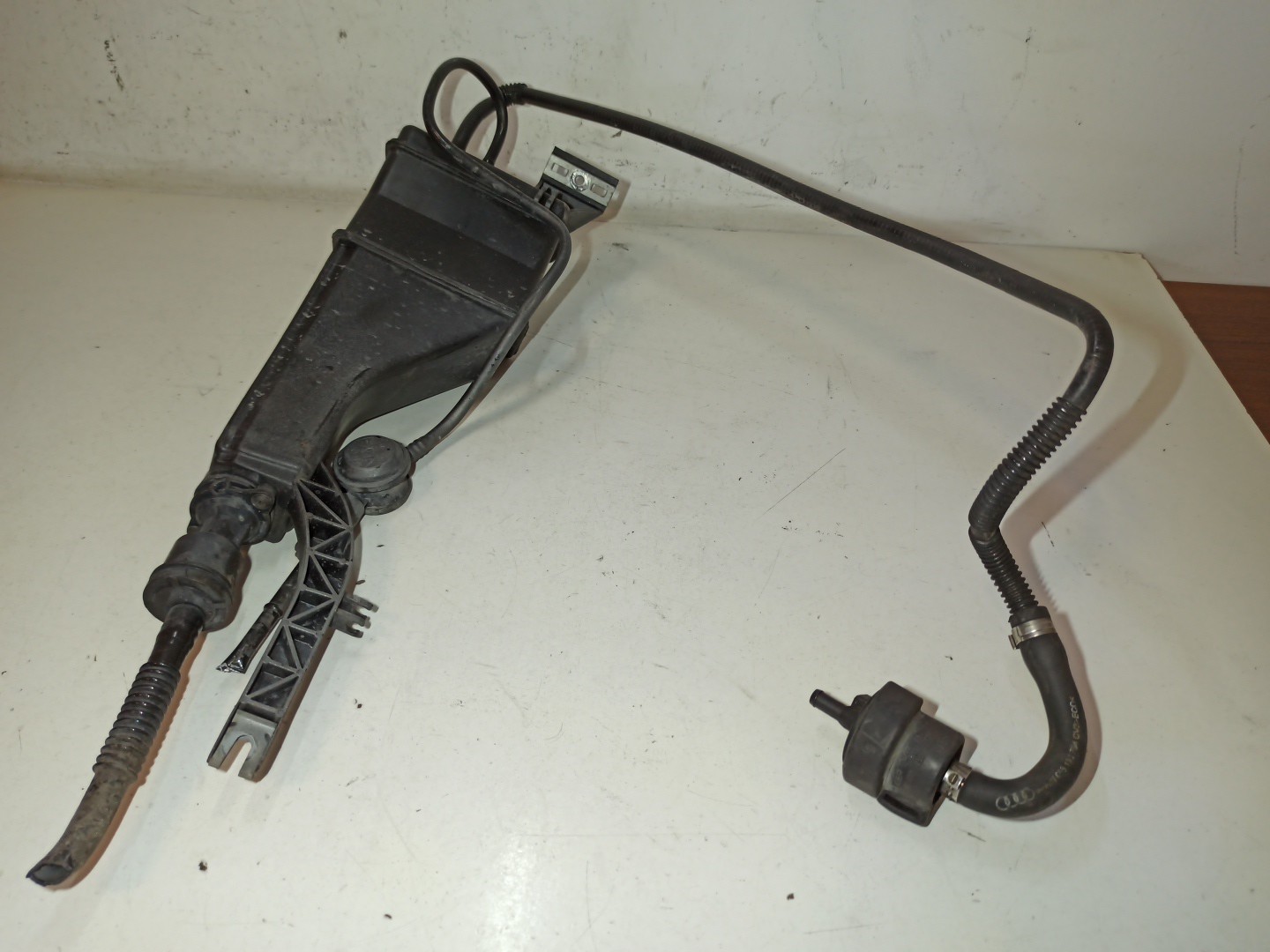 Filtro de carbono AUDI A4 (8D2, B5) | 94 - 01 Imagem-2