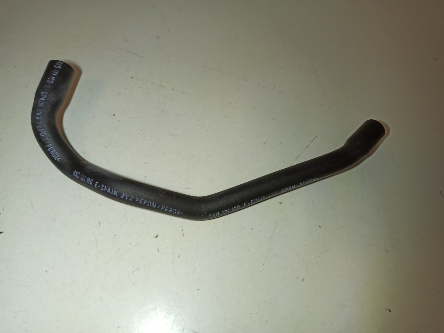 Tubo de Água SEAT IBIZA II (6K1) | 93 - 02 Imagem-1