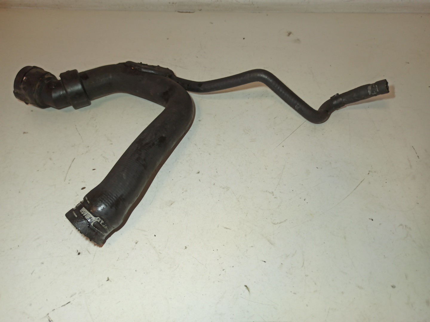 Tubo de Água AUDI A4 (8D2, B5) | 94 - 01 Imagem-4