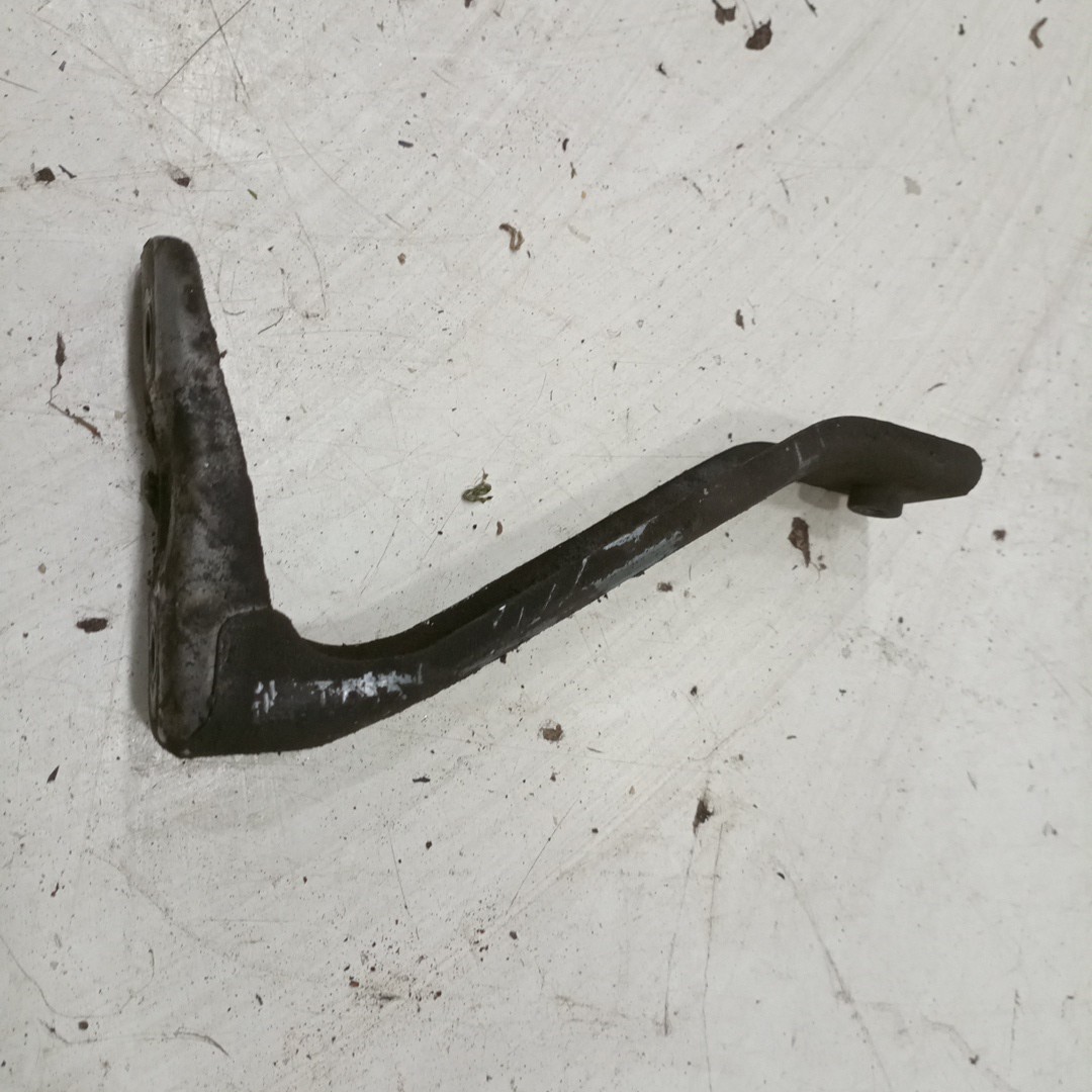 Suporte de montagem guarda lamas AUDI A4 (8D2, B5) | 94 - 01