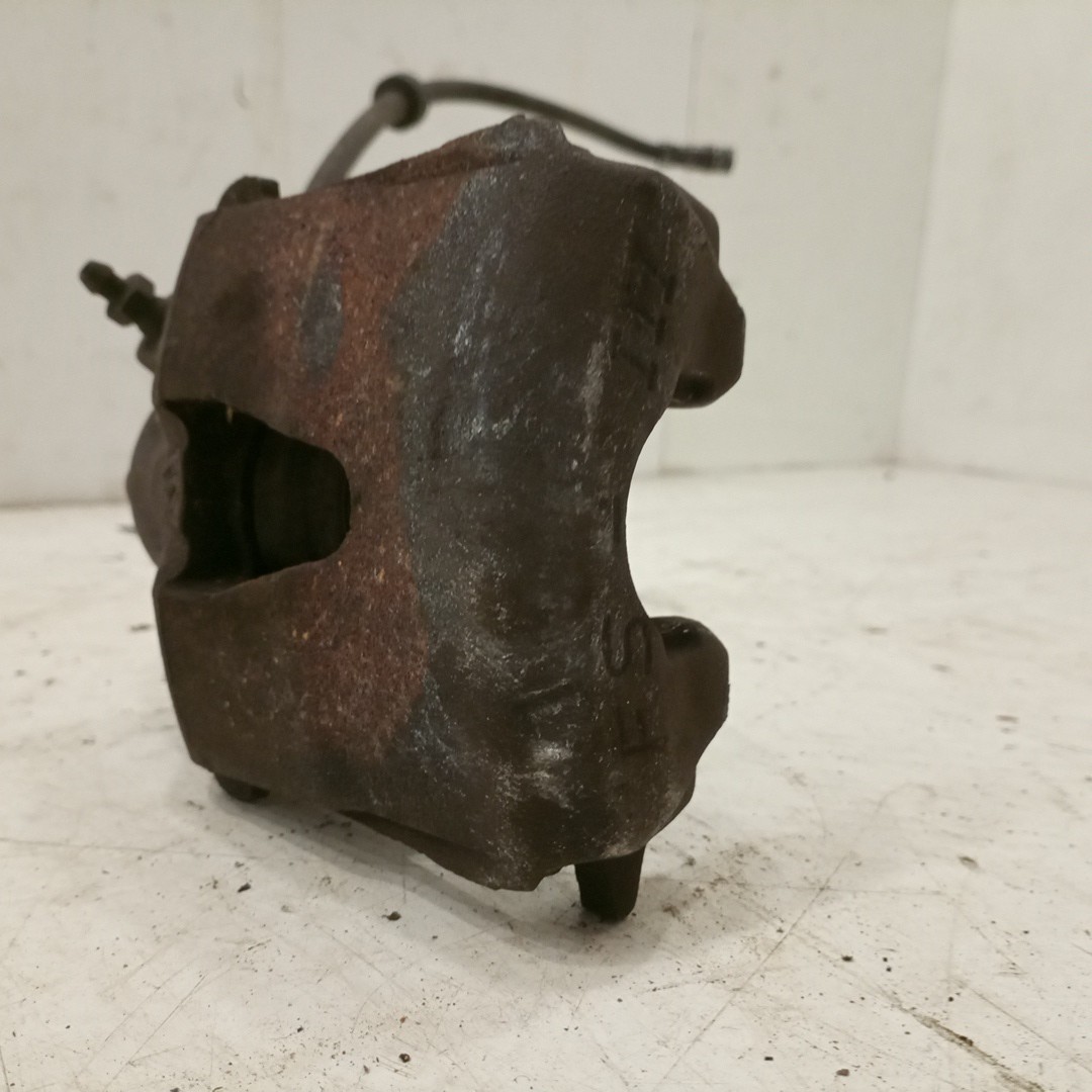 Maxila de travão esquerda VOLKSWAGEN GOLF IV (1J1) | 97 - 07 Imagem-1