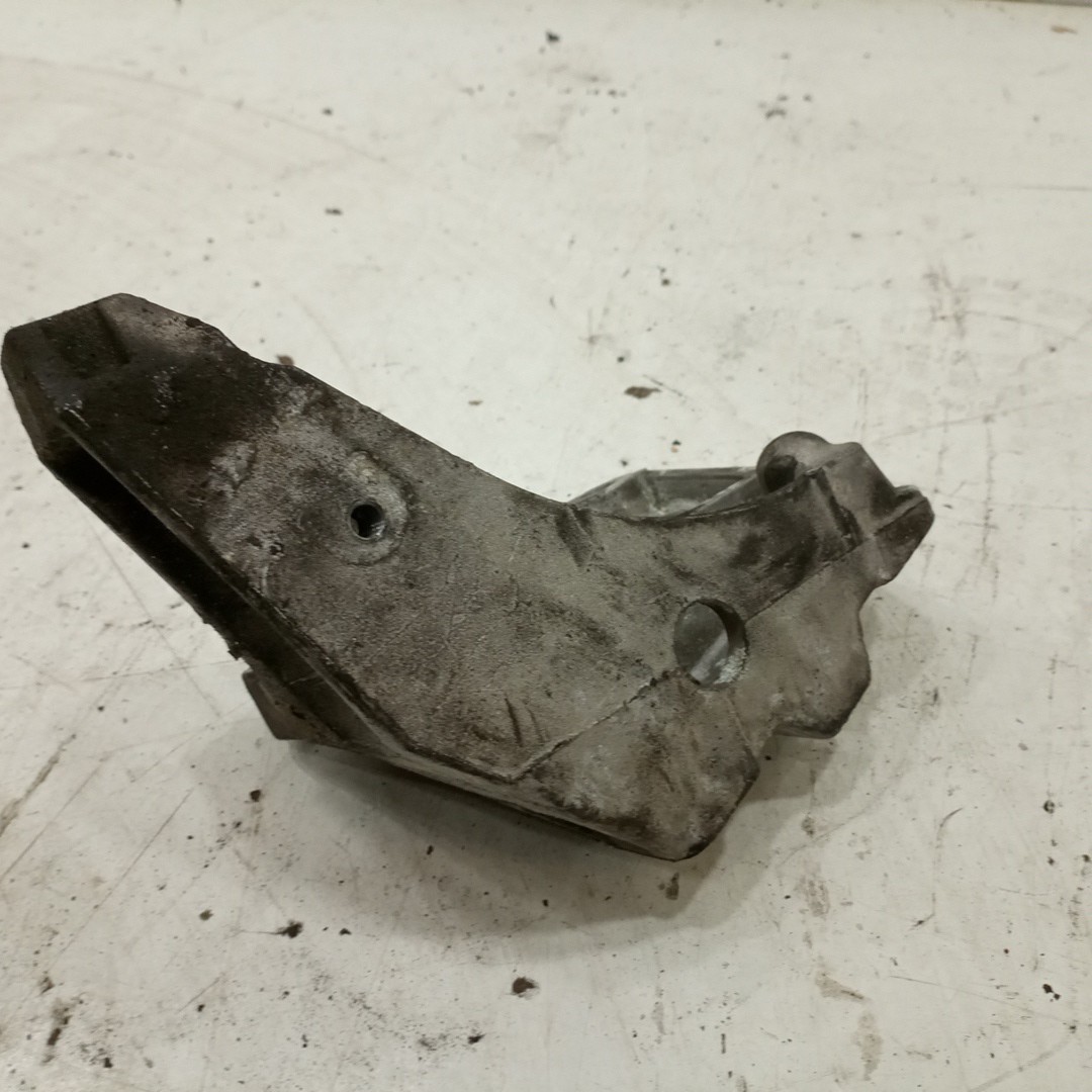 Suporte de apoio de caixa AUDI A3 (8L1) | 96 - 06 Imagem-2