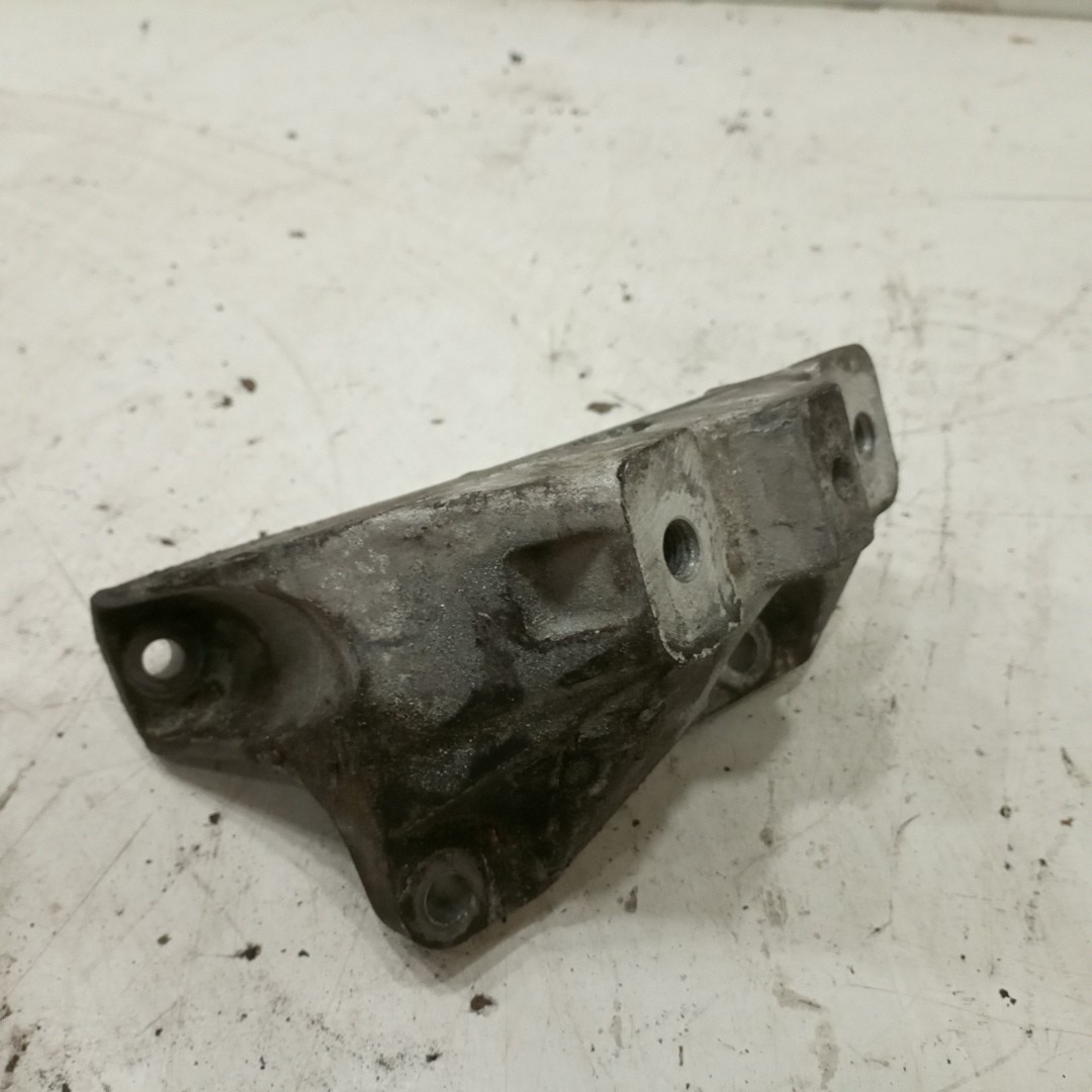 Suporte de apoio de caixa AUDI A3 (8L1) | 96 - 06 Imagem-3