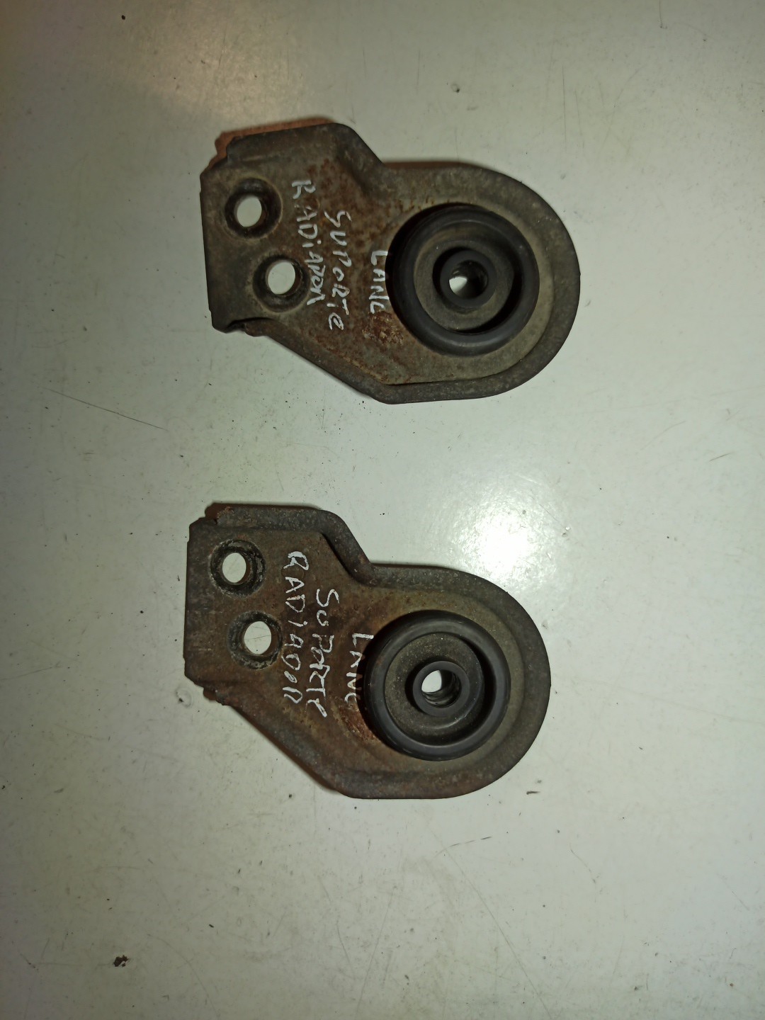 Suporte de radiador MITSUBISHI LANCER IV (C6_A, C7_A) | 88 - 97 Imagem-3