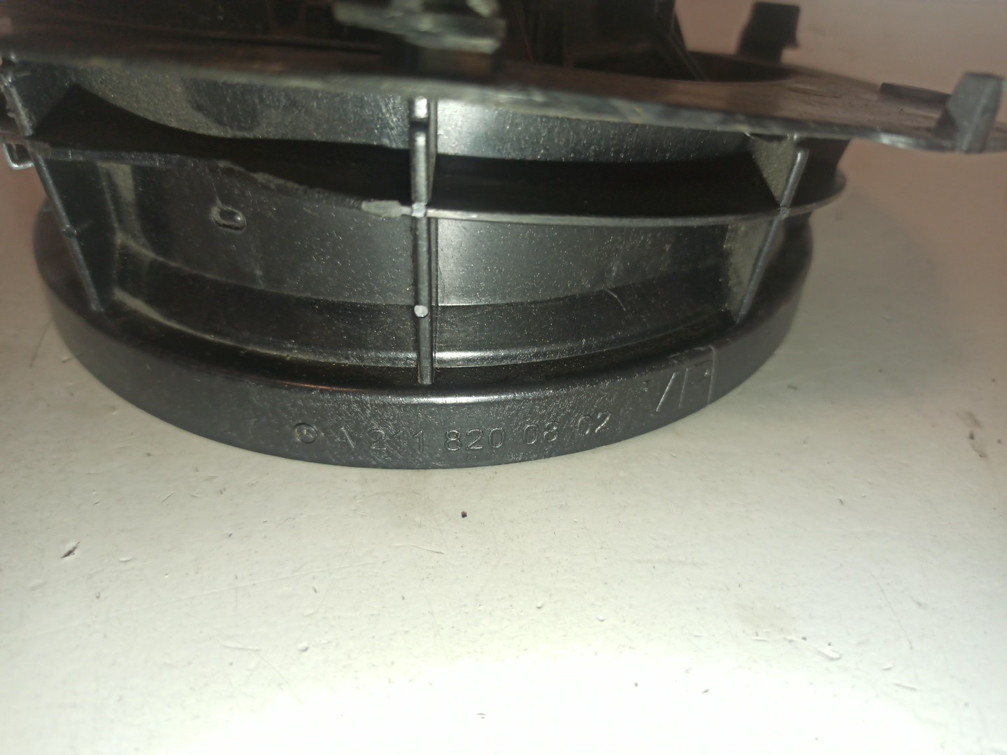 Coluna de som MERCEDES-BENZ E-CLASS (W211) | 02 - 09