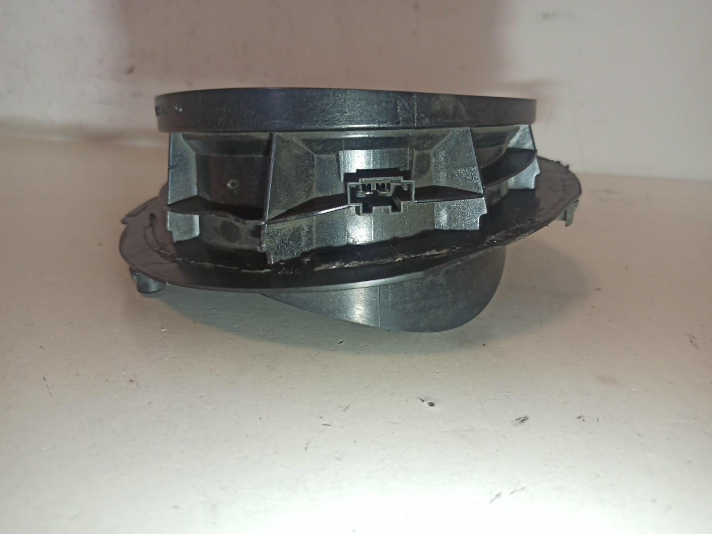 Coluna de som MERCEDES-BENZ E-CLASS (W211) | 02 - 09 Imagem-2