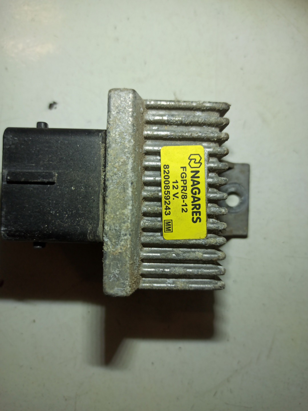 Relé temporizador de velas RENAULT SCÉNIC III (JZ0/1_) | 08 - 