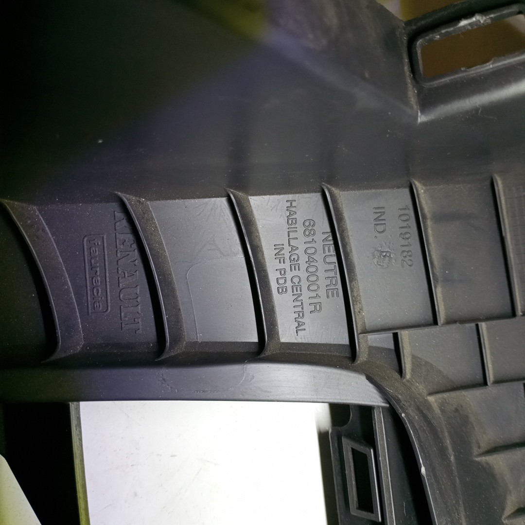 Acabamento de consola central RENAULT GRAND SCÉNIC III (JZ0/1_) | 09 - 