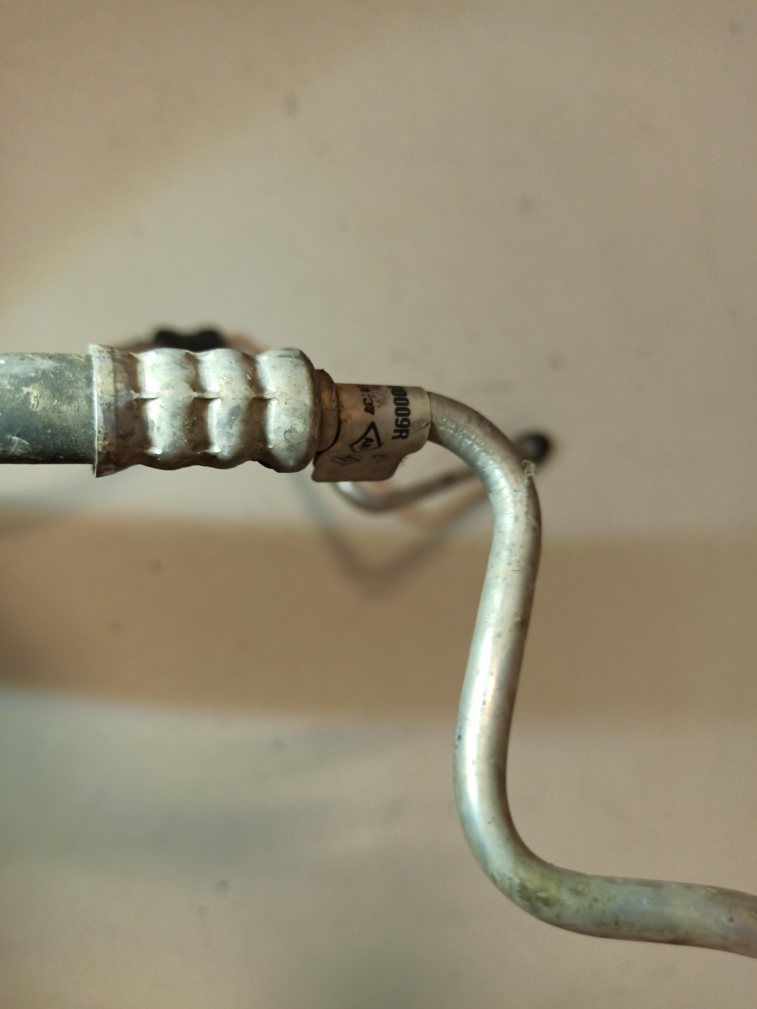 Tubo de Ar Condicionado RENAULT SCÉNIC III (JZ0/1_) | 08 -  Imagem-1