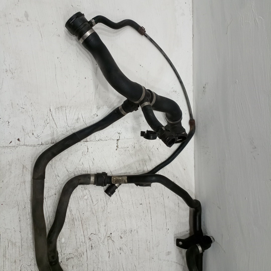 Tubo de Água BMW 3 Touring (E91) | 04 - 12 Imagem-1