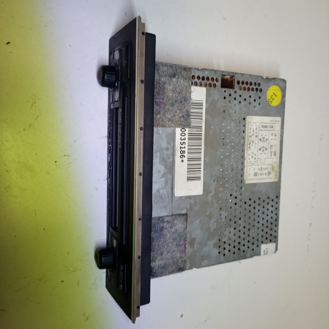 Auto-Rádio AUDI A4 (8E2, B6) | 00 - 05 Imagem-2