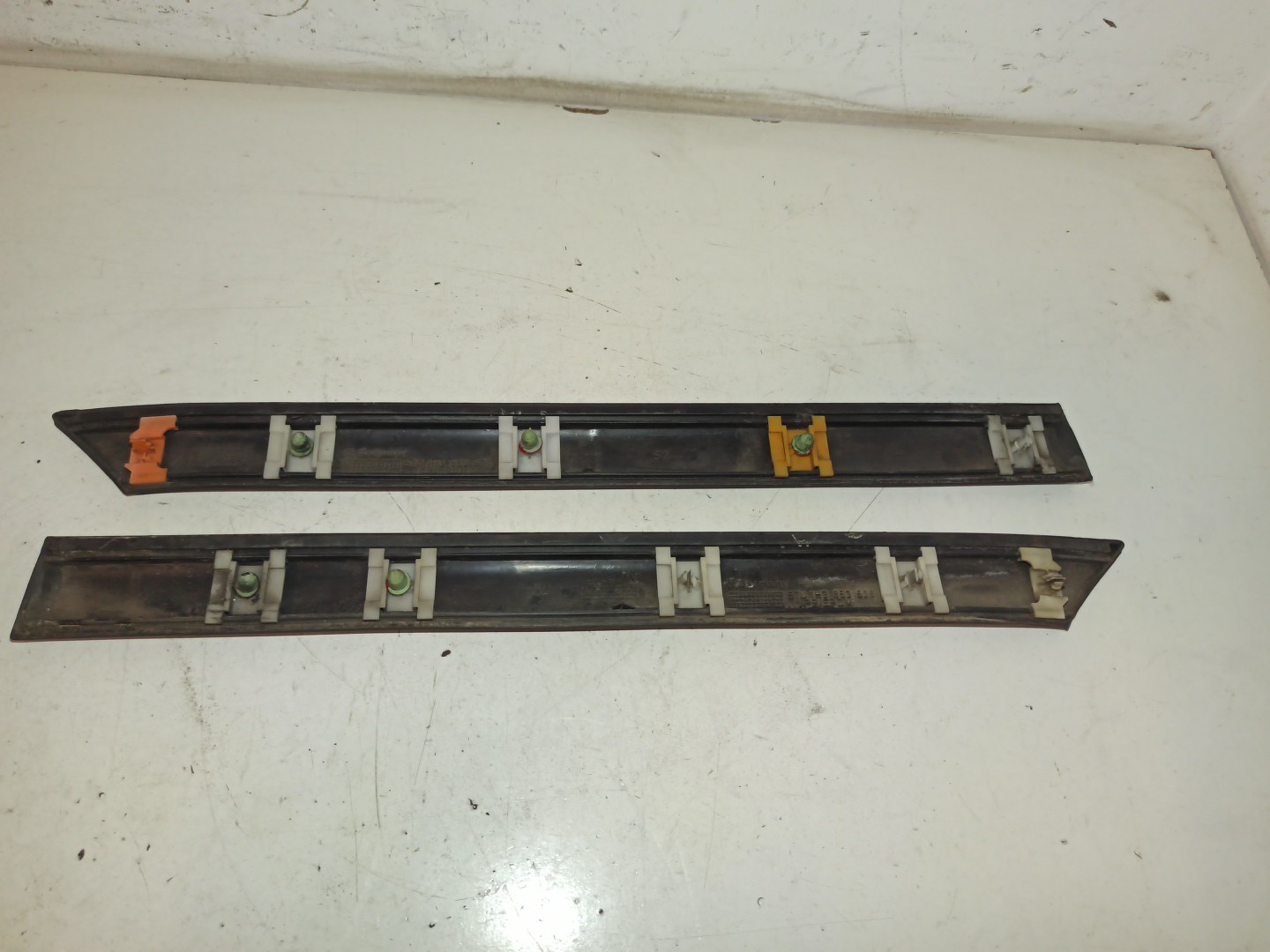 Frisos do painel Esquerdo e Direito VOLKSWAGEN GOLF III Van (1H1) | 91 - 97 Imagem-2