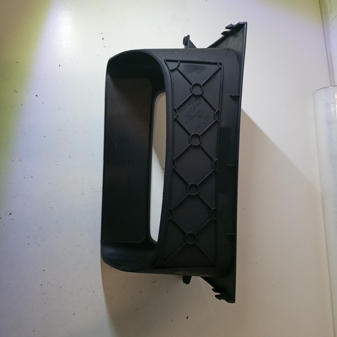 Aro de quadrante VOLKSWAGEN GOLF III Van (1H1) | 91 - 97 Imagem-1