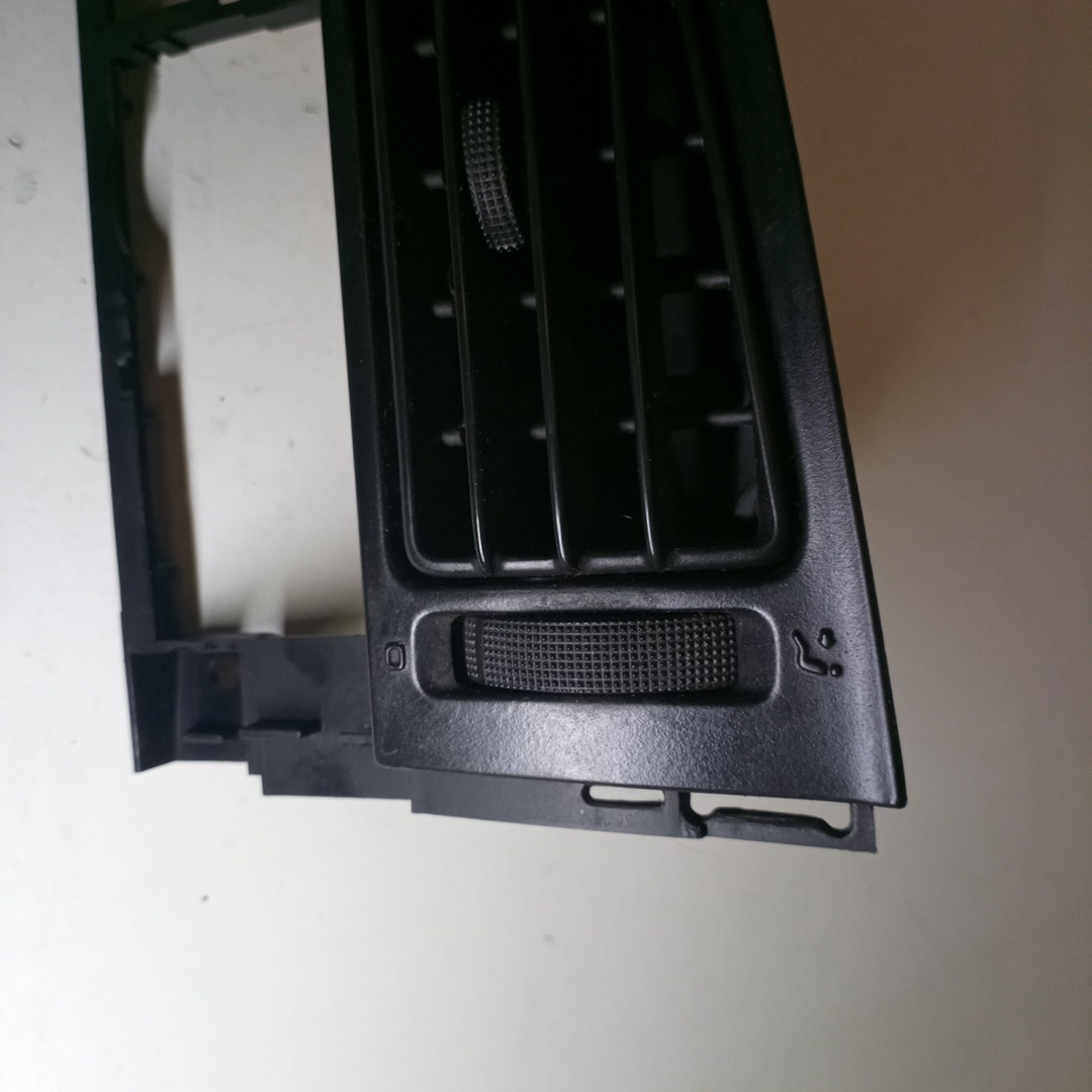 Difusor de ar VOLKSWAGEN GOLF III Van (1H1) | 91 - 97 Imagem-4