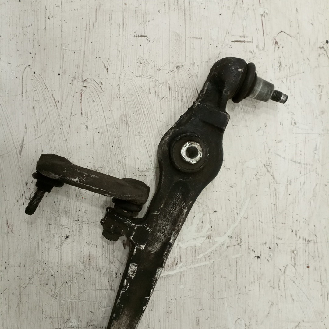 braço de suspensão inferior VOLKSWAGEN PASSAT (3B2) | 96 - 01 Imagem-1