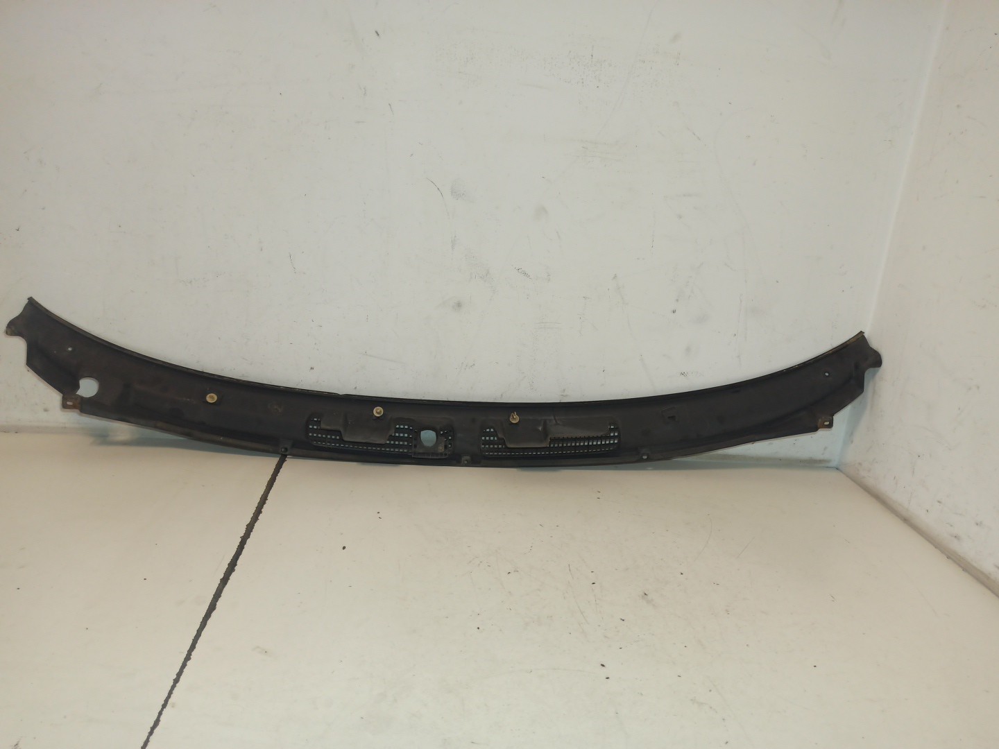 Grelha de torpedo VOLVO V40 Combi (645) | 95 - 04 Imagem-2