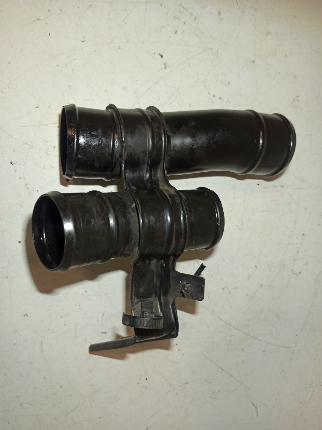 Tubagem do Intercooler VOLVO V40 Combi (645) | 95 - 04 Imagem-1