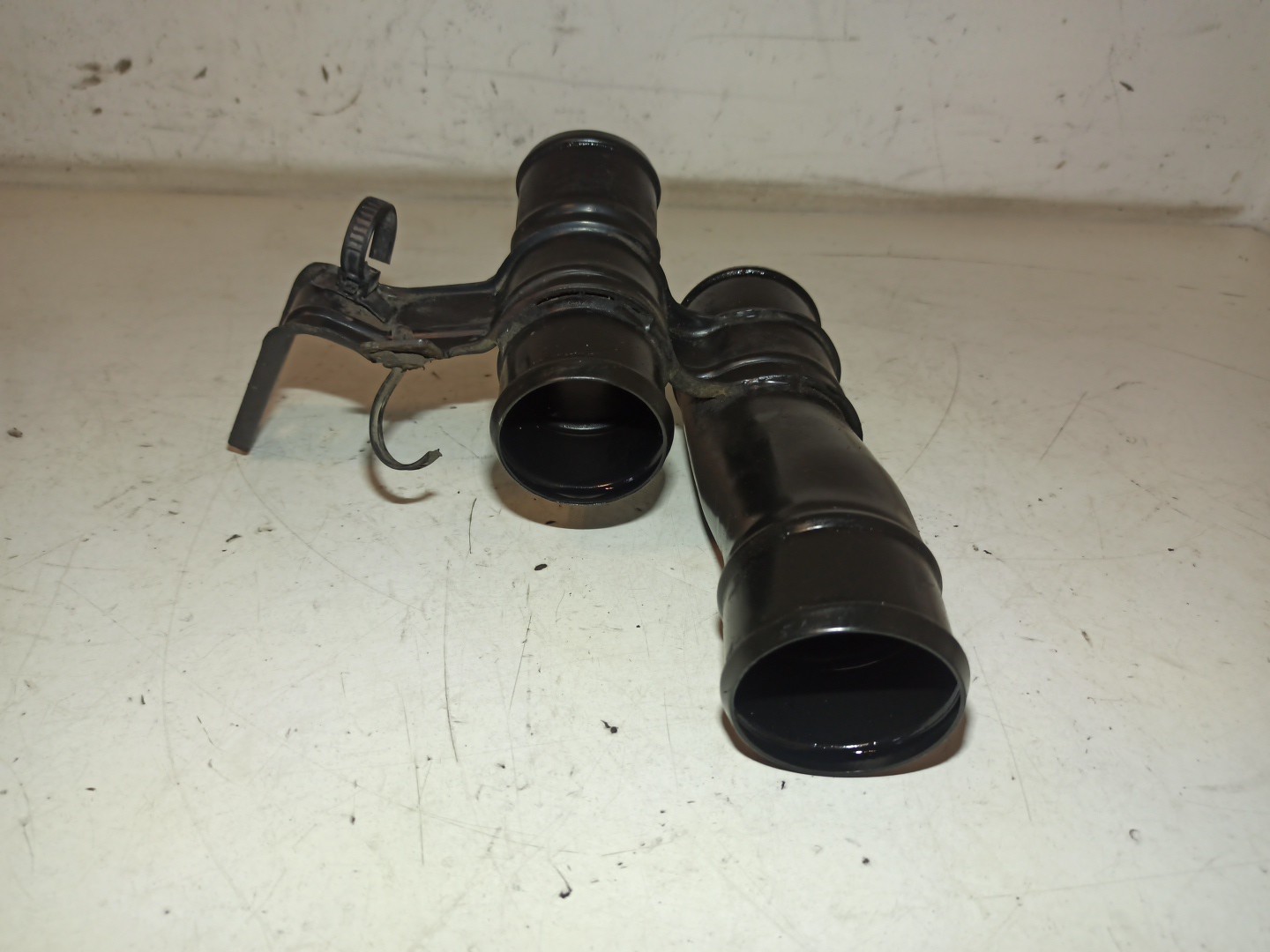 Tubagem do Intercooler VOLVO V40 Combi (645) | 95 - 04 Imagem-2