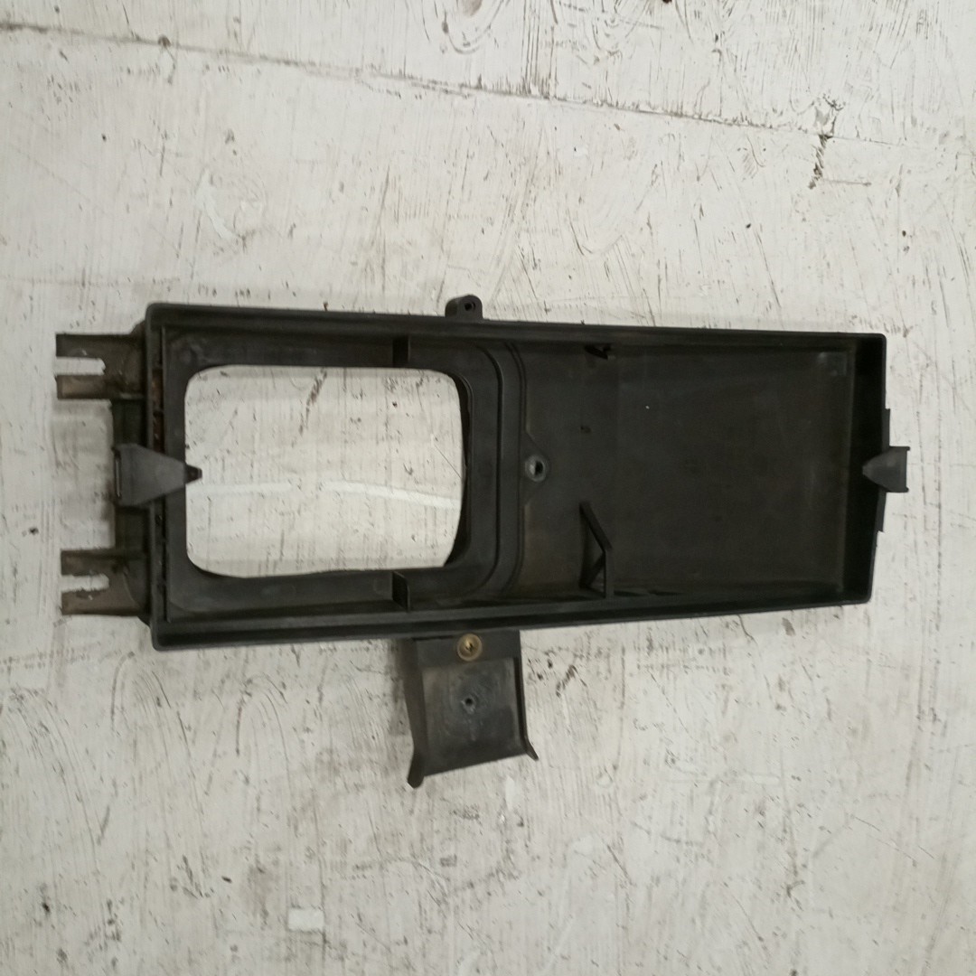 Caixa de filtro do habitáculo VOLKSWAGEN PASSAT (3B2) | 96 - 01 Imagem-1