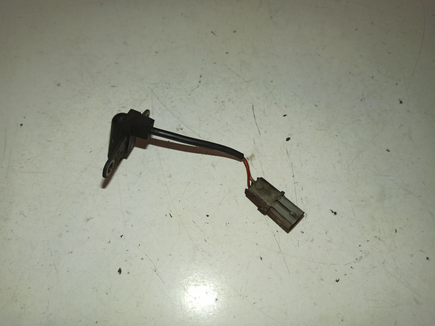 Sensor Posição da Cambota VOLVO V40 Combi (645) | 95 - 04 Imagem-3