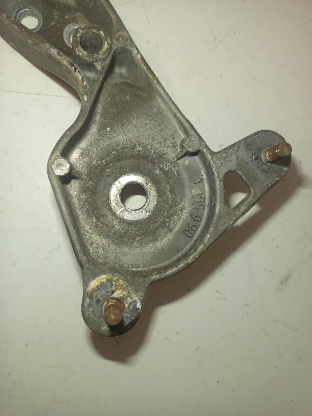 Suporte de apoio de caixa BMW 3 Compact (E46) | 01 - 05 Imagem-1