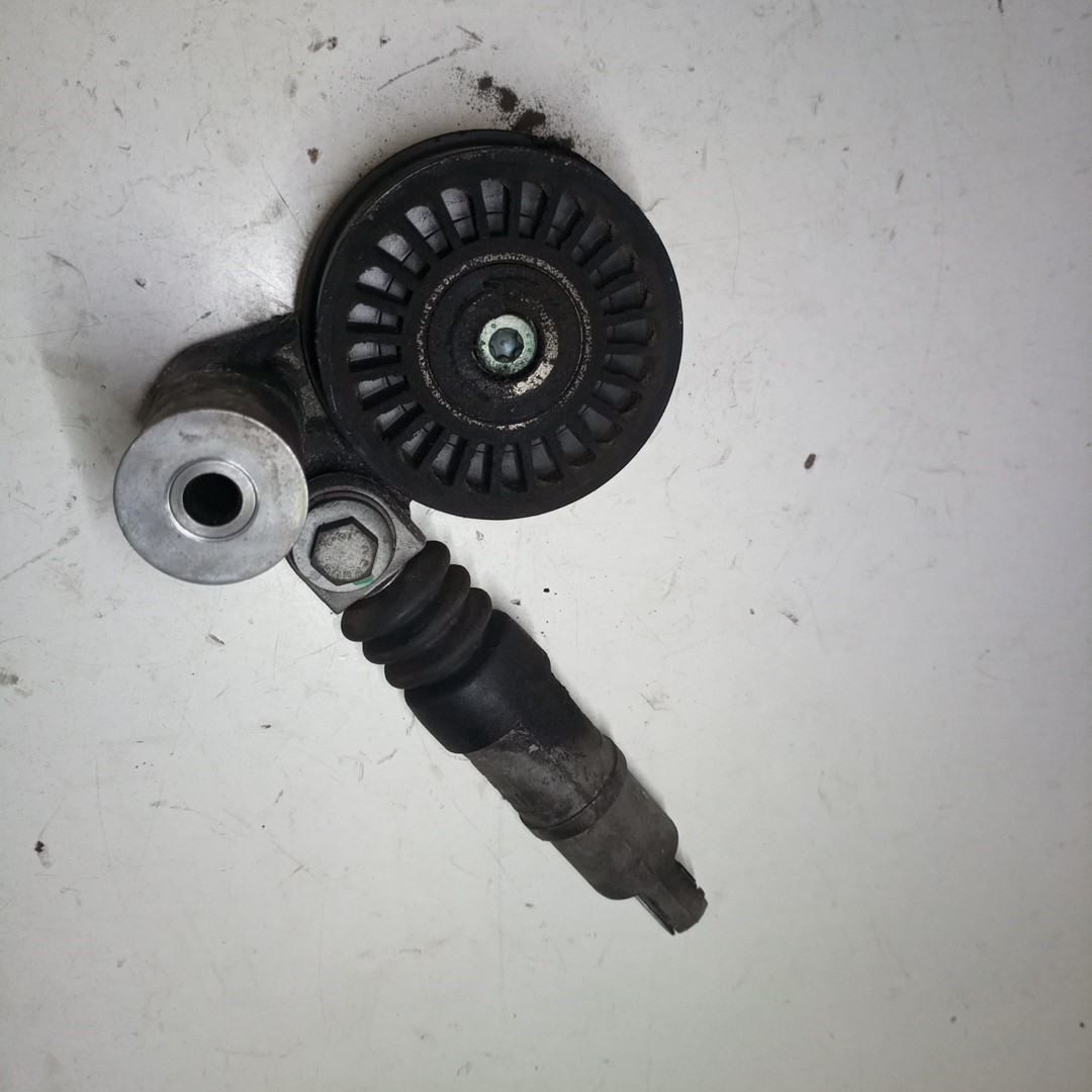 Rolo tensor, correia trapezoidal AUDI A4 (8E2, B6) | 00 - 05 Imagem-3