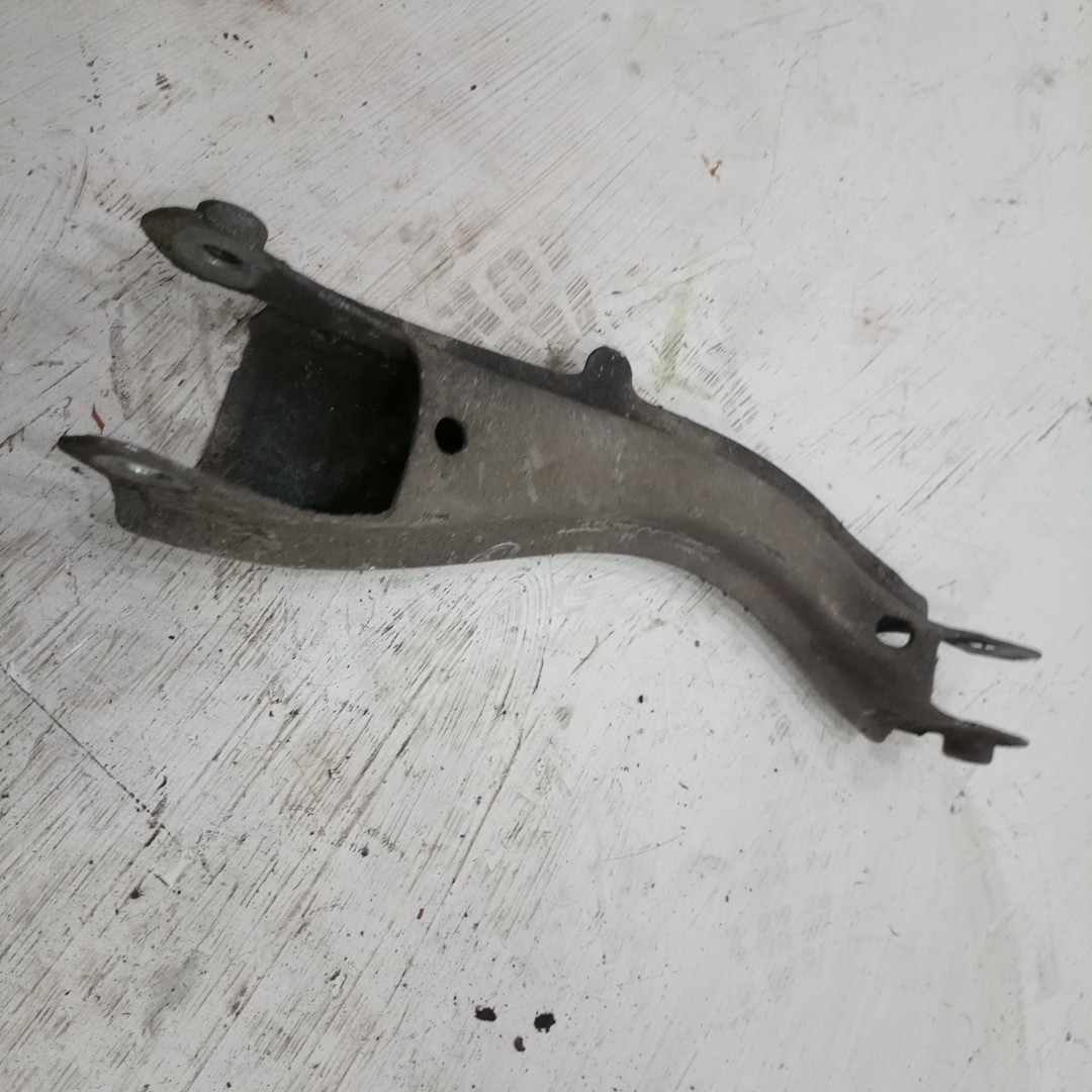 Braço de Suspensão traseiro direito VOLVO S80 I (184) | 98 - 08 Imagem-2