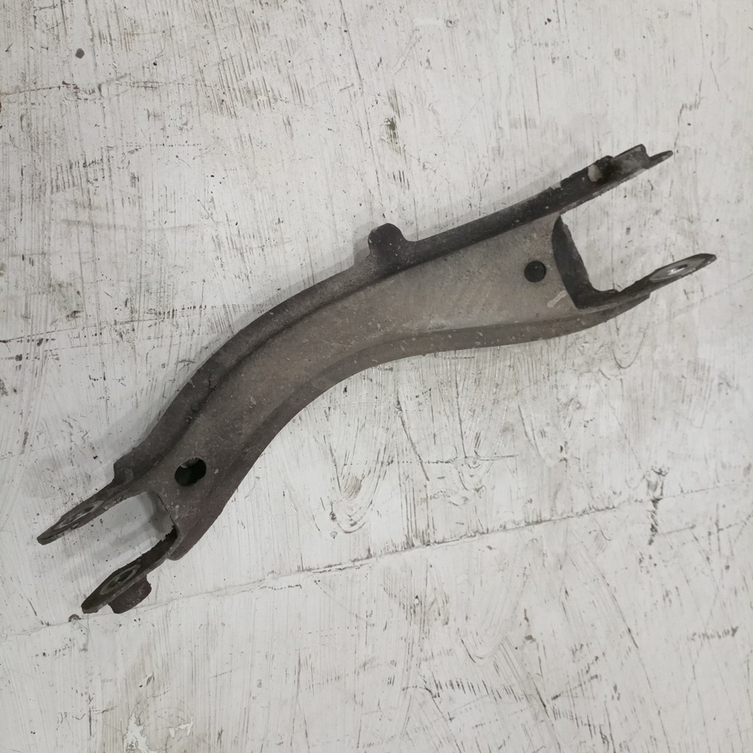 Braço de suspensão traseiro esquerdo VOLVO S80 I (184) | 98 - 08 Imagem-1