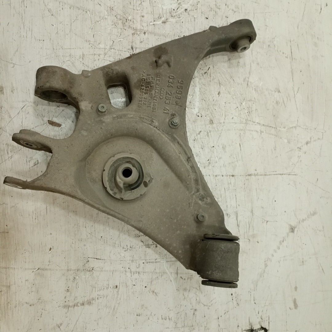 braço de suspensão inferior AUDI A4 (8E2, B6) | 00 - 05 Imagem-1