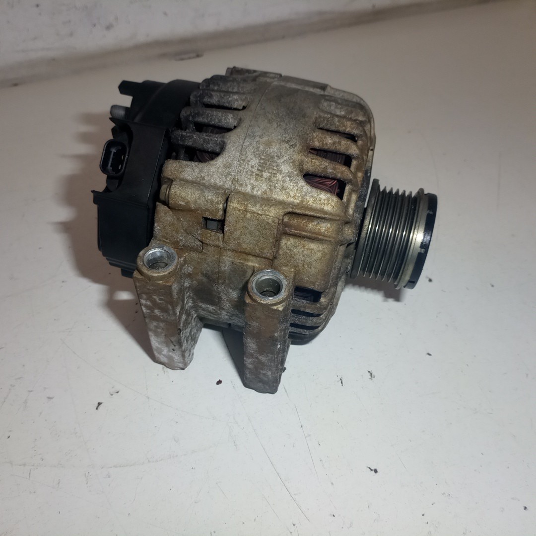 Alternador OPEL ASTRA J Sports Tourer (P10) | 10 - 15 Imagem-3