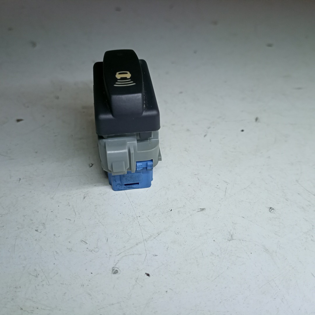 Comutador de Alarme RENAULT MEGANE II Grandtour (KM0/1_) | 03 - 12 Imagem-2