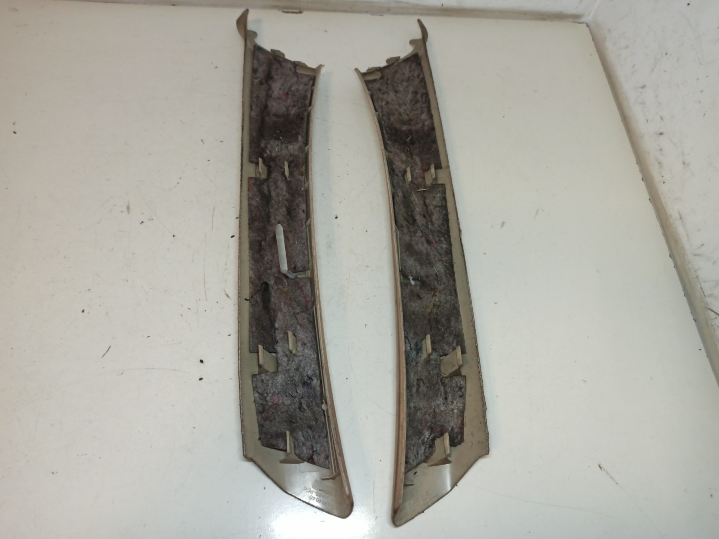 Moldura de pilar A MERCEDES-BENZ E-CLASS (W210) | 95 - 03 Imagem-3