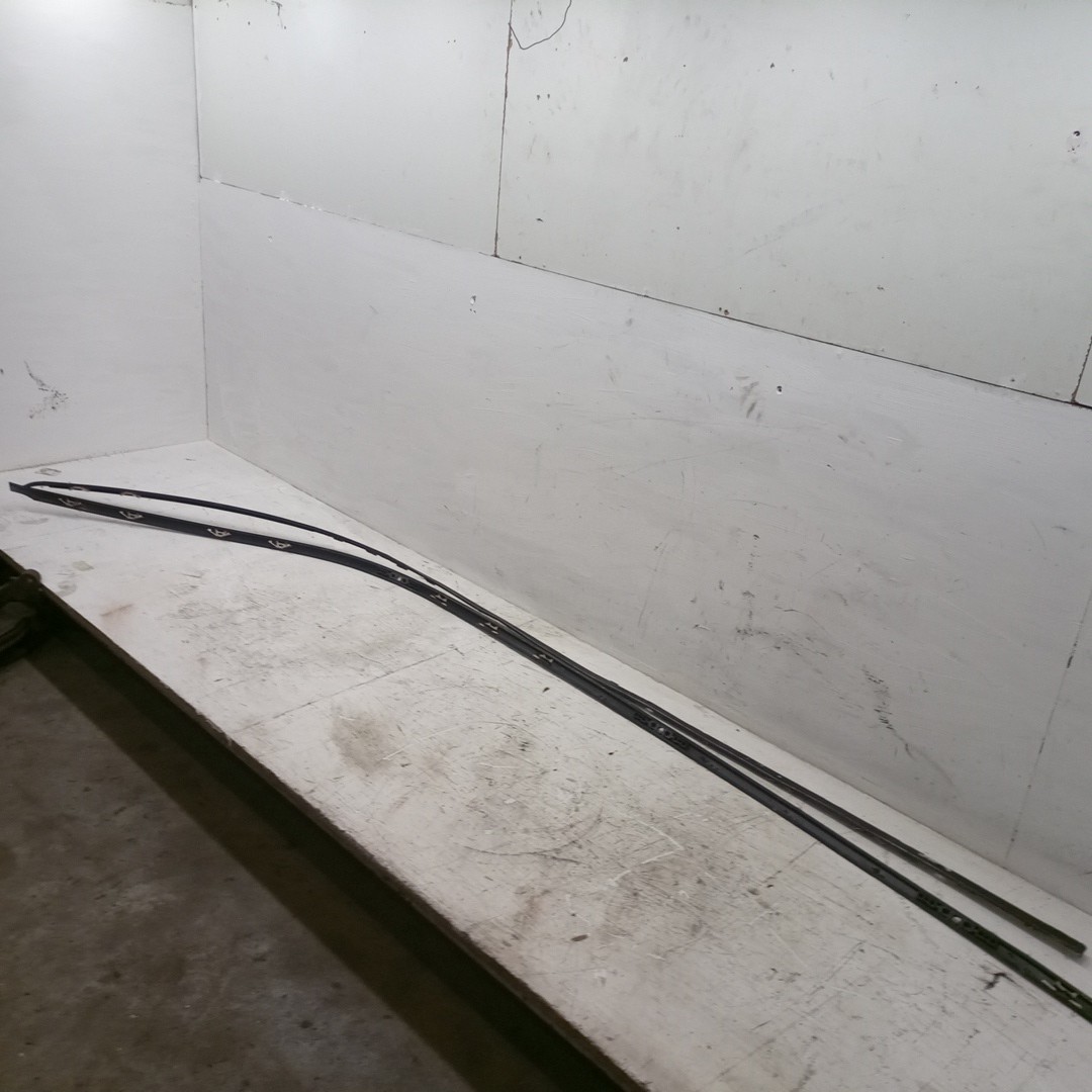 Friso do Tejadilho VOLVO V40 Combi (645) | 95 - 04 Imagem-4