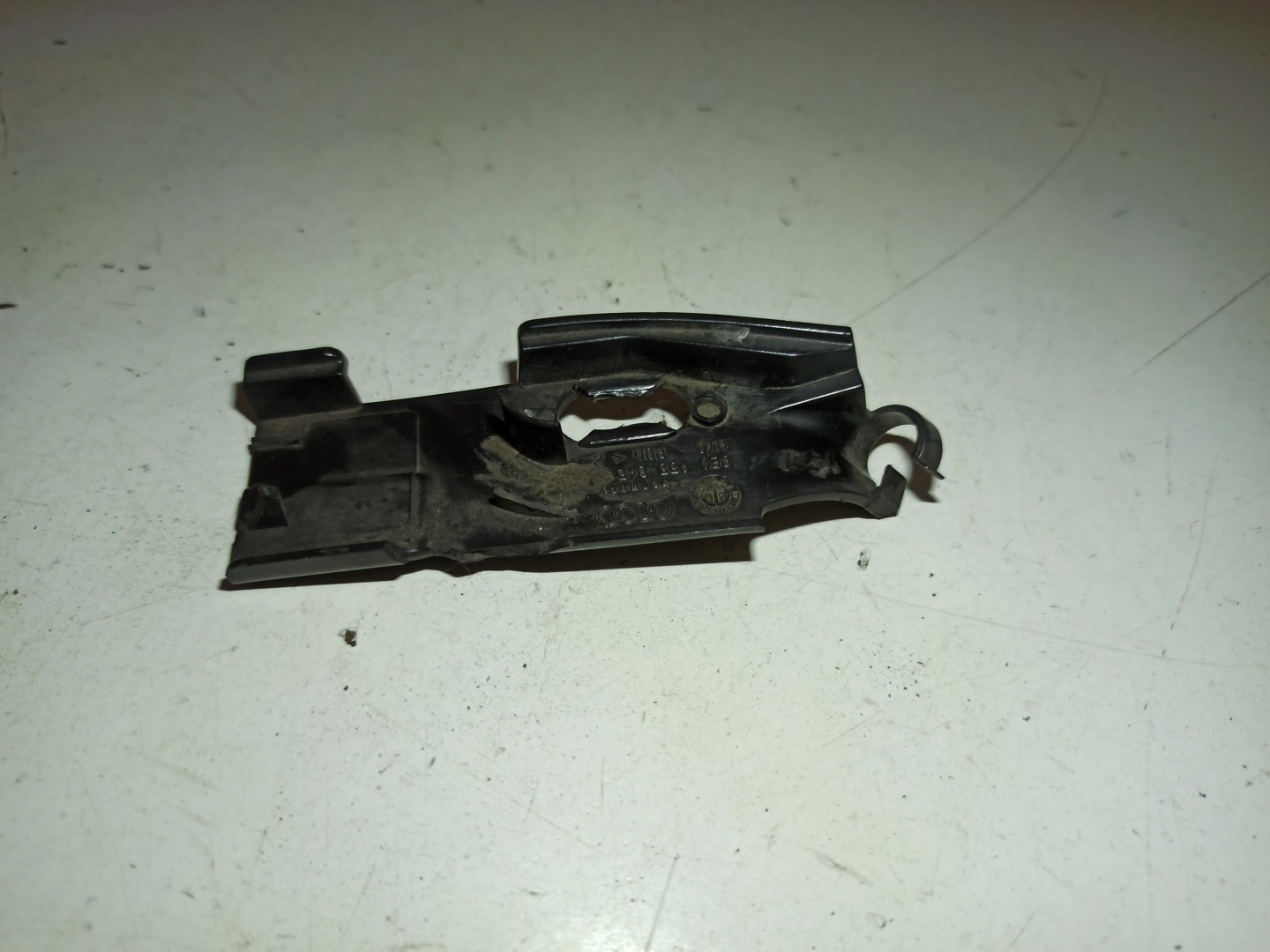 Suporte de mangueira de esguicho AUDI A4 Avant (8E5, B6) | 00 - 05 Imagem-2