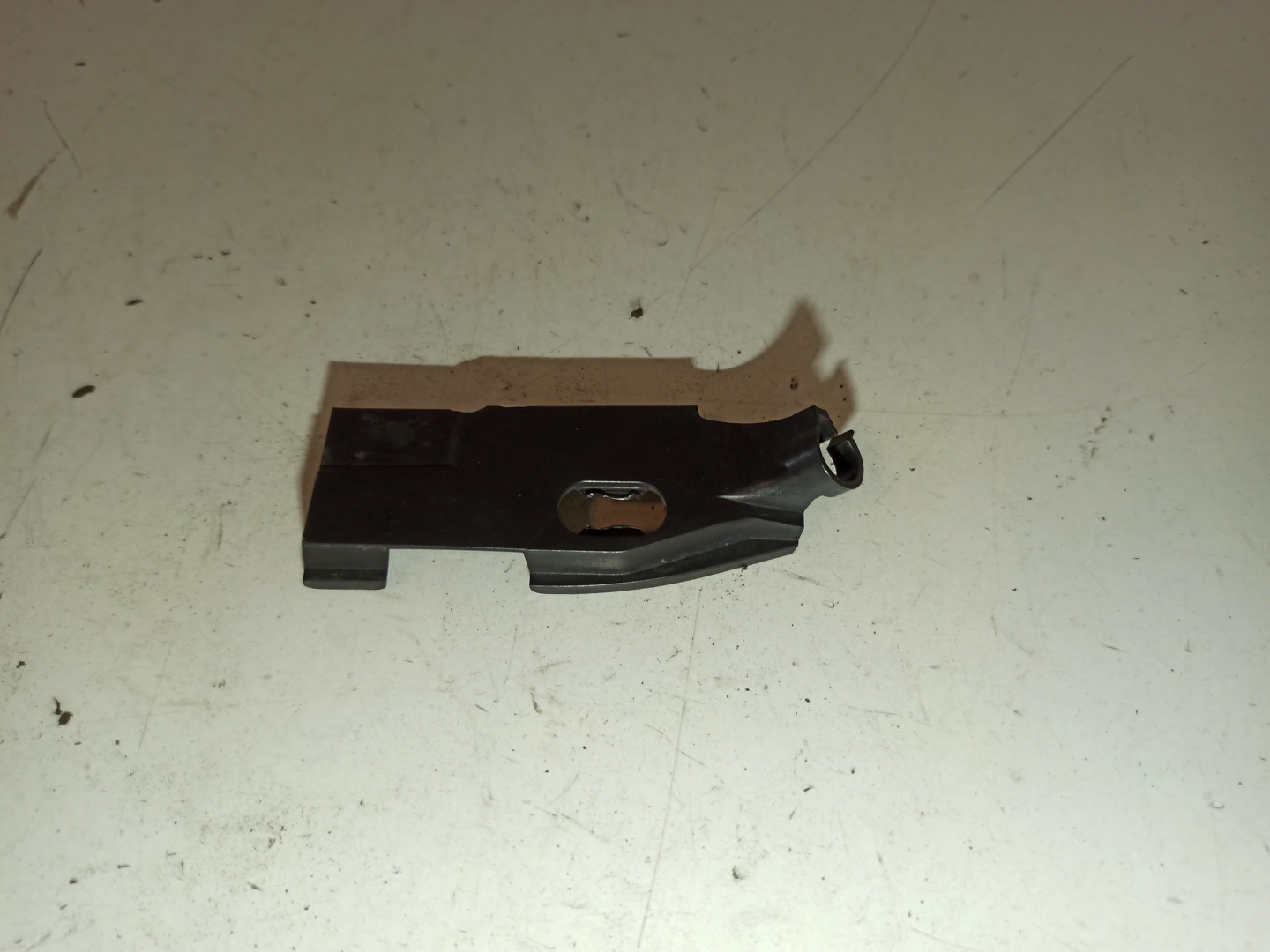 Suporte de mangueira de esguicho AUDI A4 Avant (8E5, B6) | 00 - 05 Imagem-3