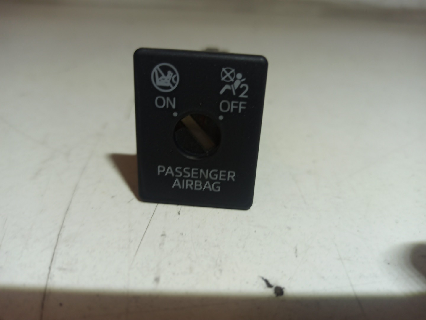 Botão de airbag de passageiro MAZDA 3 (BM, BN) | 13 - 