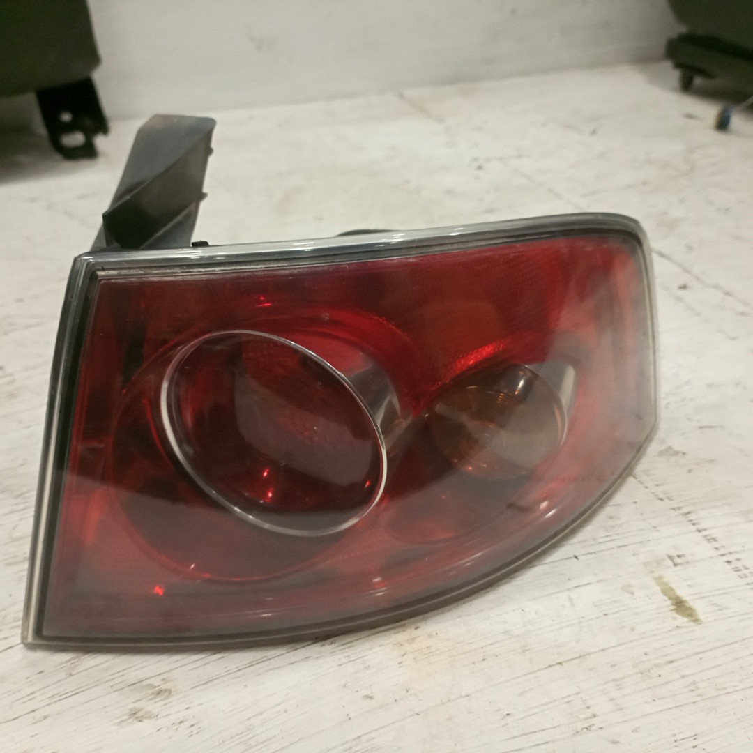 Farolim Stop Direito SEAT IBIZA III (6L1) | 02 - 09 Imagem-1