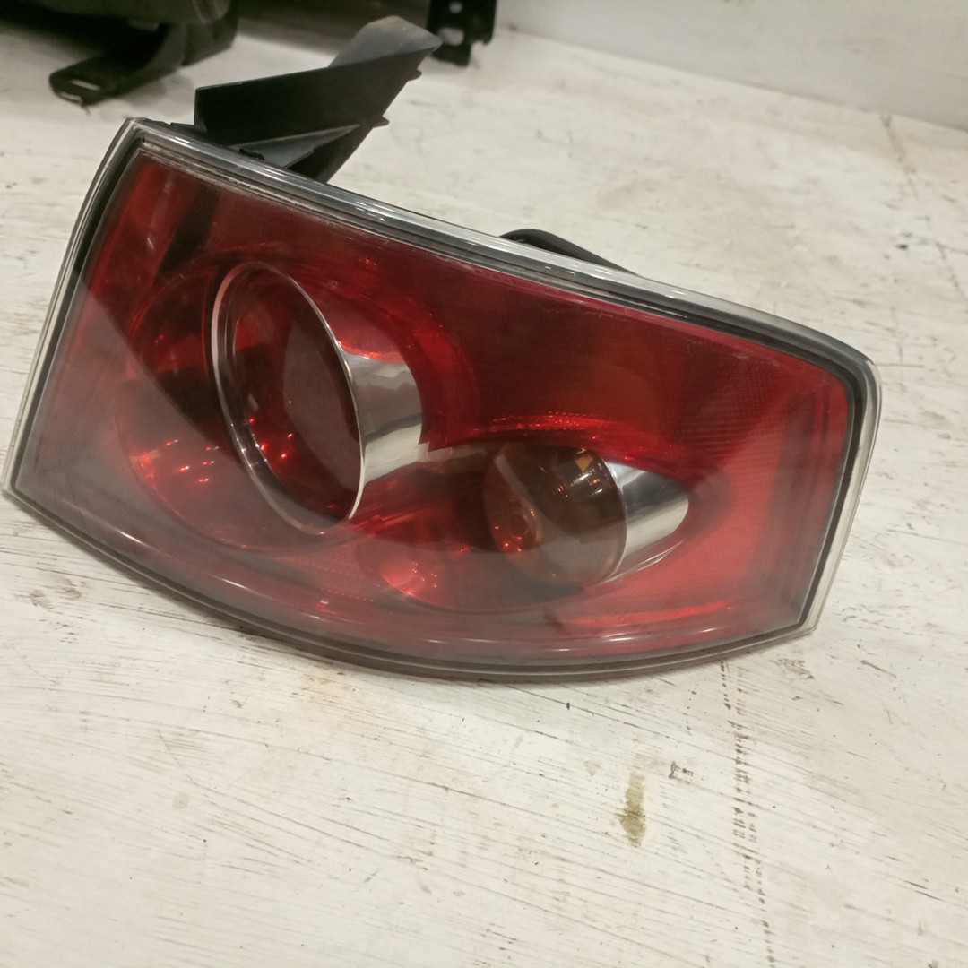 Farolim Stop Direito SEAT IBIZA III (6L1) | 02 - 09 Imagem-2