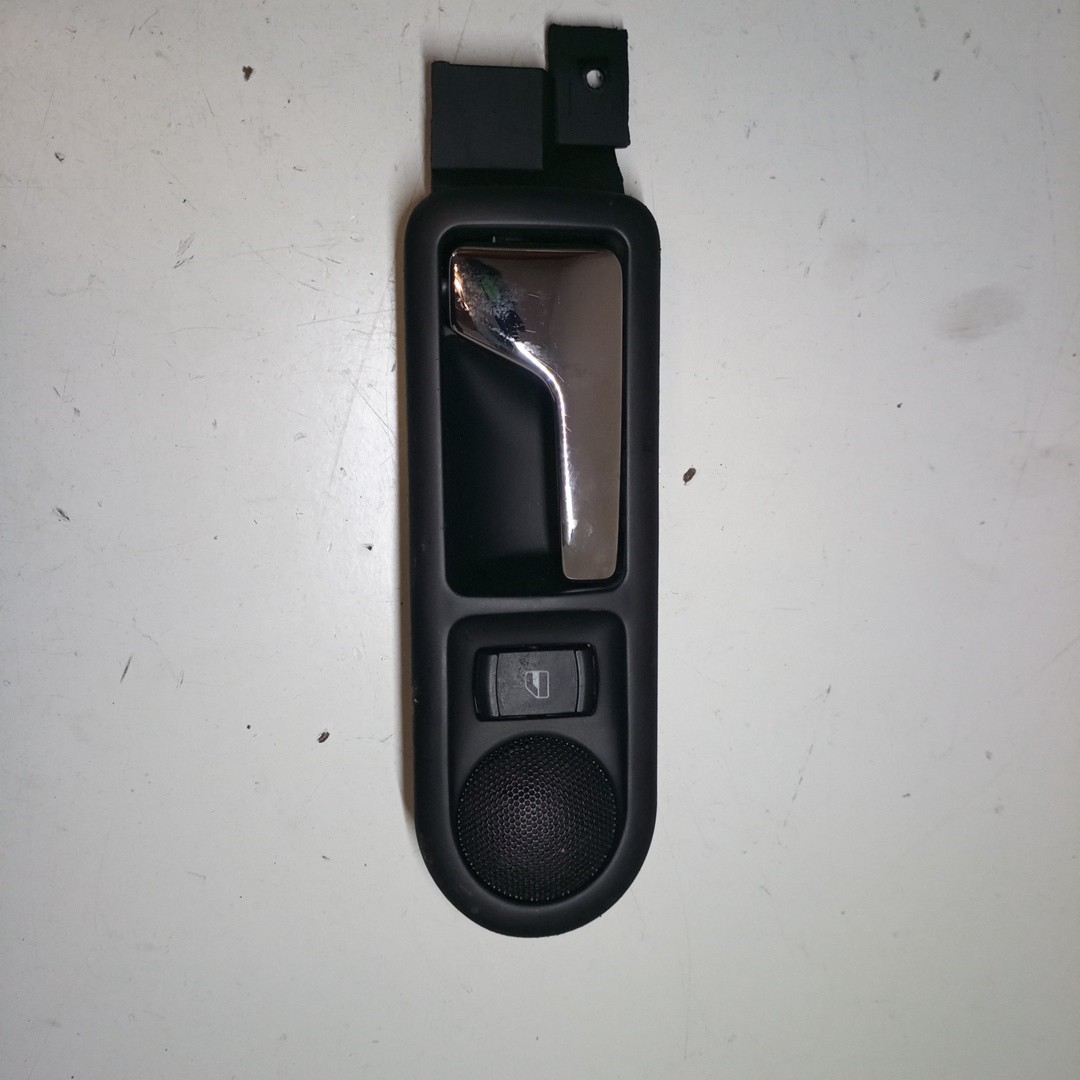 Puxador interior de porta traseira direita VOLKSWAGEN PASSAT (3B2) | 96 - 01 Imagem-3