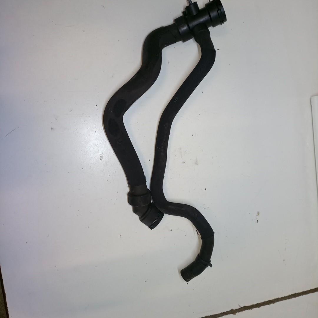 Tubo de Água AUDI A3 Sportback (8PA) | 04 - 15 Imagem-2