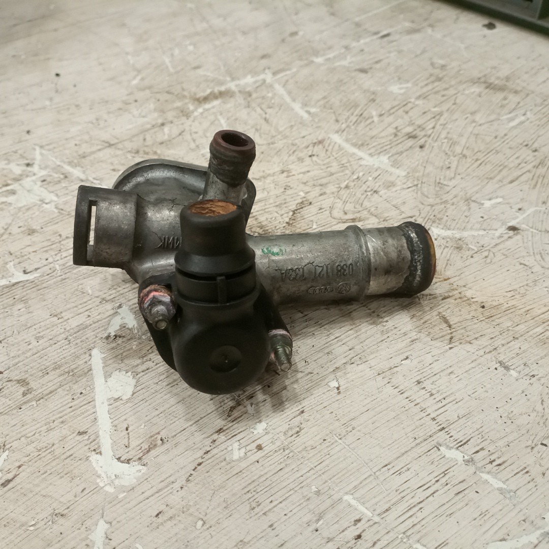 Tubo de Água AUDI A4 Avant (8E5, B6) | 00 - 05 Imagem-1